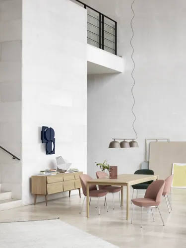 Reflect Sideboard, Oslo Side Chair - Twill Weave 530/Chrome, Oslo Side Chair - Twill Weave 990/Chrome,  Linear Wood Table 200 x 90 cm / 78.7 x 33.5, Ambit Rail Lamp - Taupe, Ply Rug - Off-White, Silent vase"