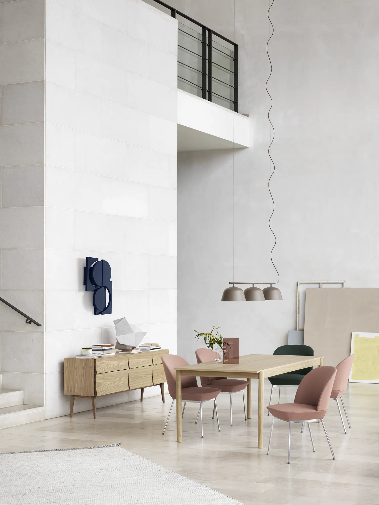 Reflect Sideboard, Oslo Side Chair - Twill Weave 530/Chrome, Oslo Side Chair - Twill Weave 990/Chrome,  Linear Wood Table 200 x 90 cm / 78.7 x 33.5, Ambit Rail Lamp - Taupe, Ply Rug - Off-White, Silent vase"