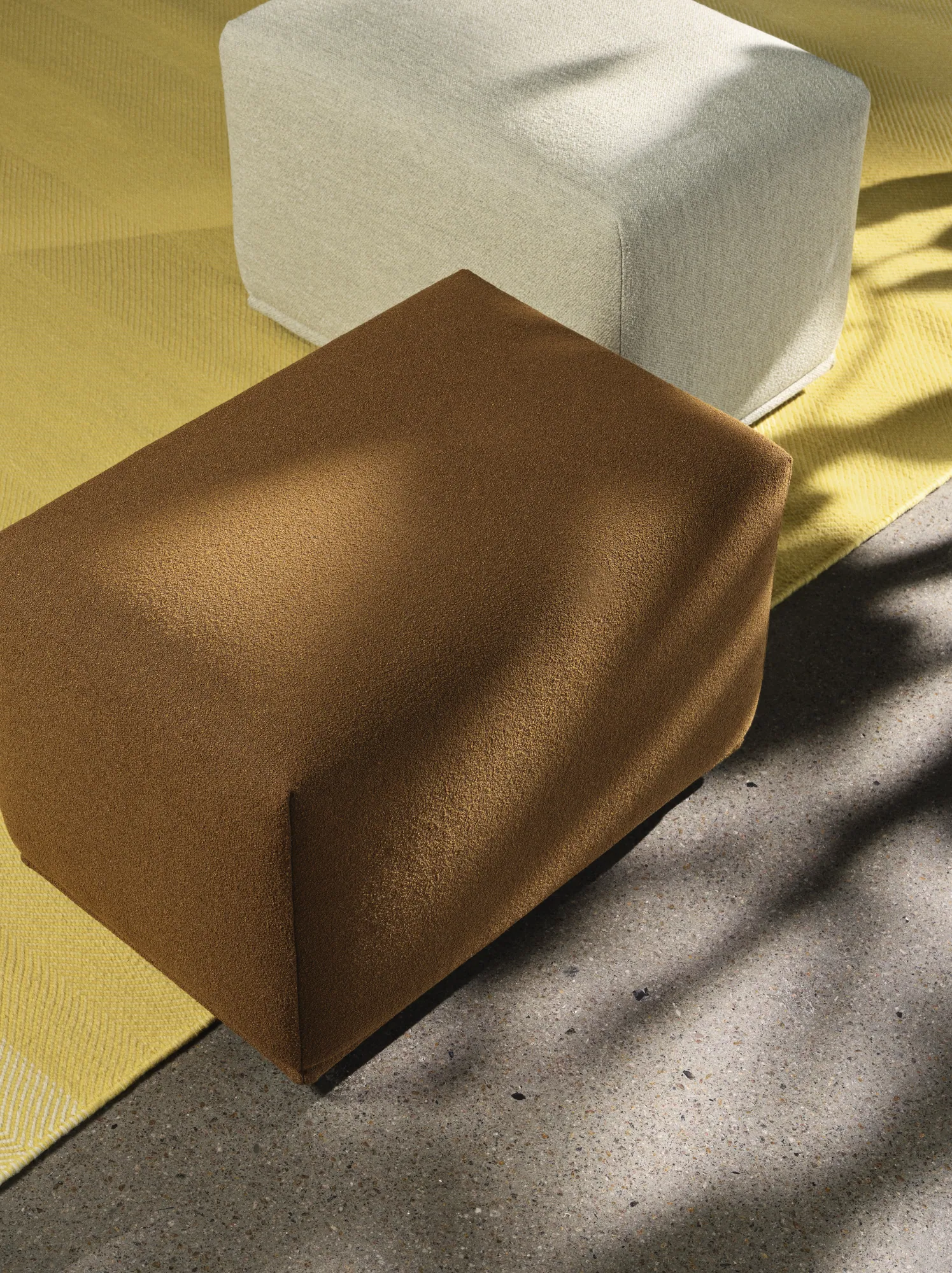 Echo Pouf in Ecriture 910 & Acca 361 - Varjo Rug in Yellow