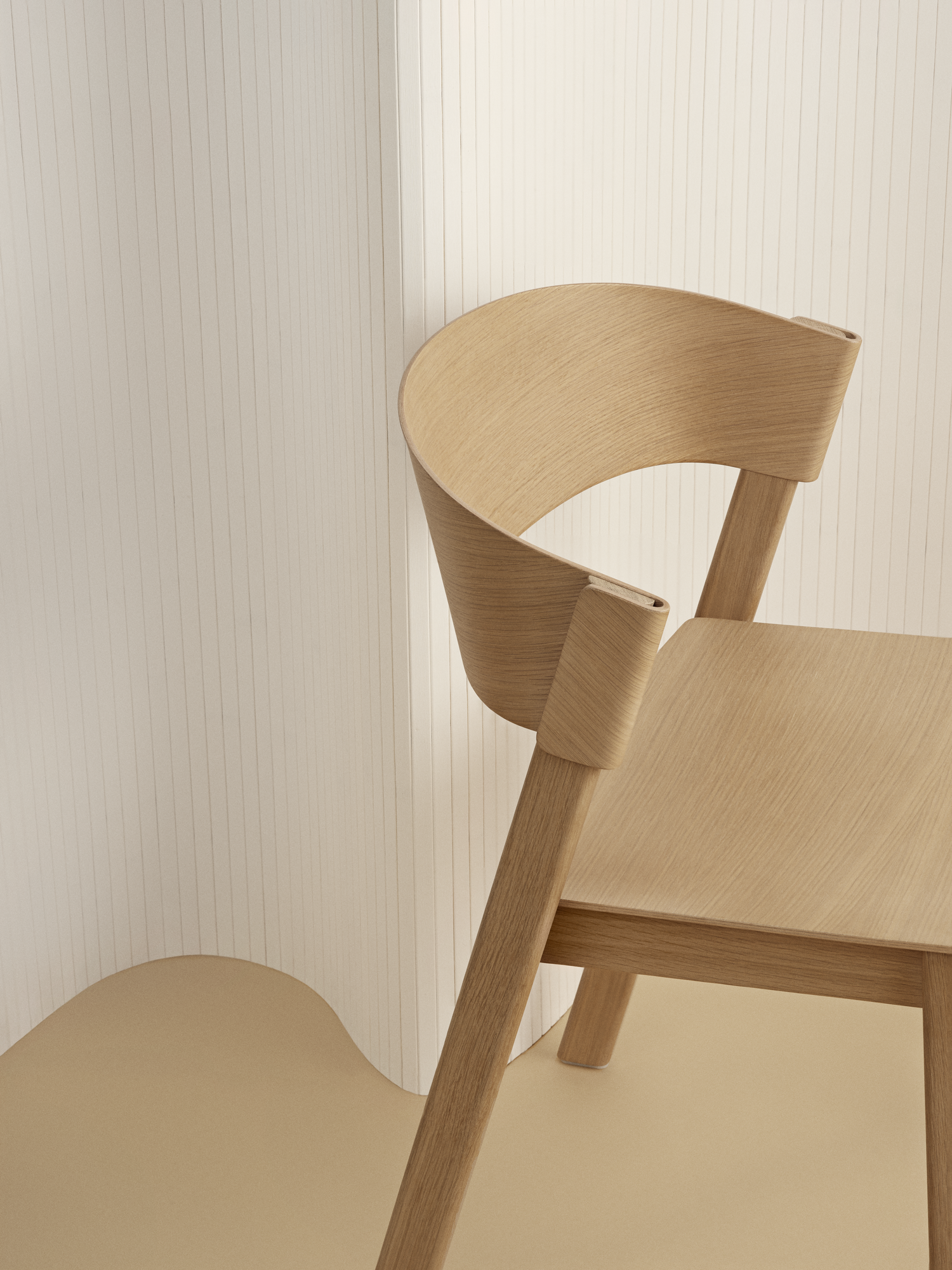 Cover Side Chair in Oak