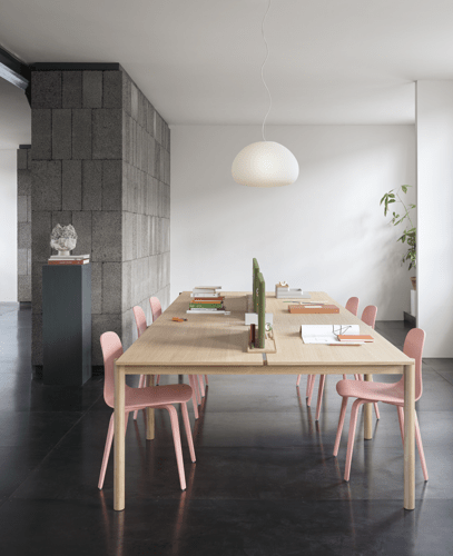 Linear System Config. 1 Oak - Linear System Screen Oak/Hero 981- Visu Chair in Tan Rose - Fluid Lamp Large