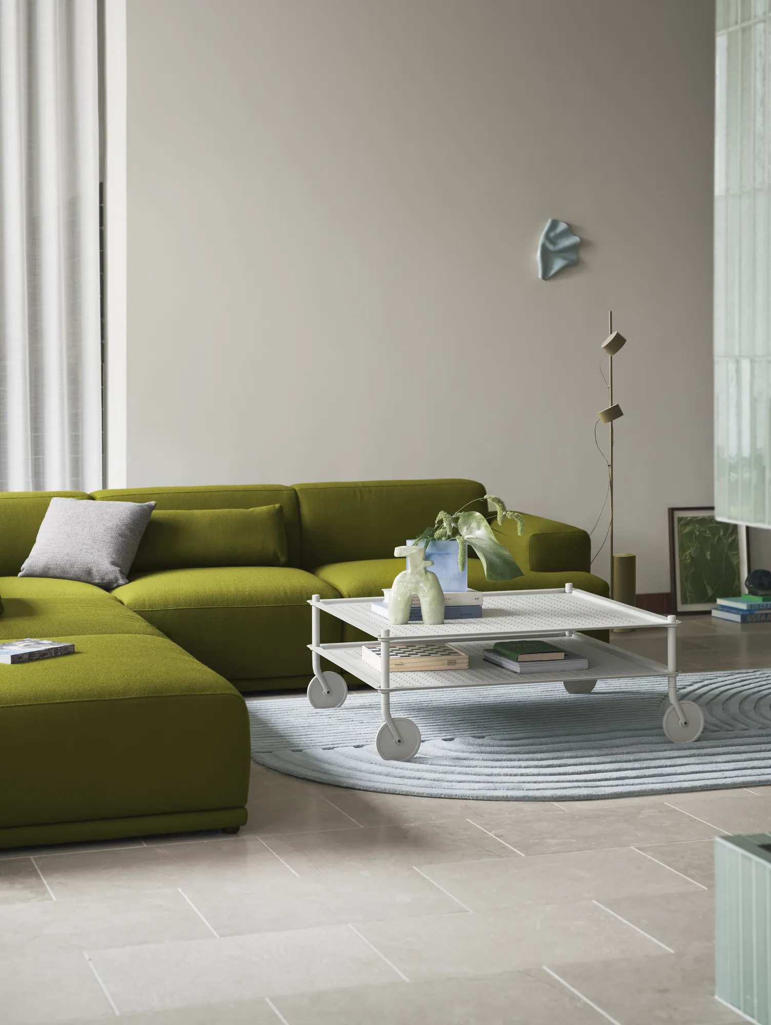 Flow Coffee Table in Grey - Ridge Vase Frosted Glass H16 cm Light Blue - Connect Soft Sofa in Vidar 956 - Relevo Rug in Sage Green