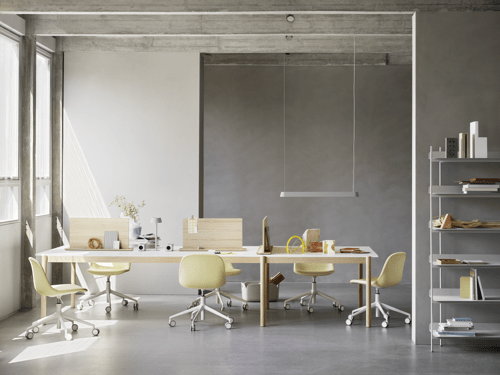 Linear System Modular Table Configuration 1 White/Laminate/Oak, Fiber Side Chair Swivel Base w. Castors in Balder 432, Linear Mounted Lamp in Grey, Linear System Screens, Compile Shelves