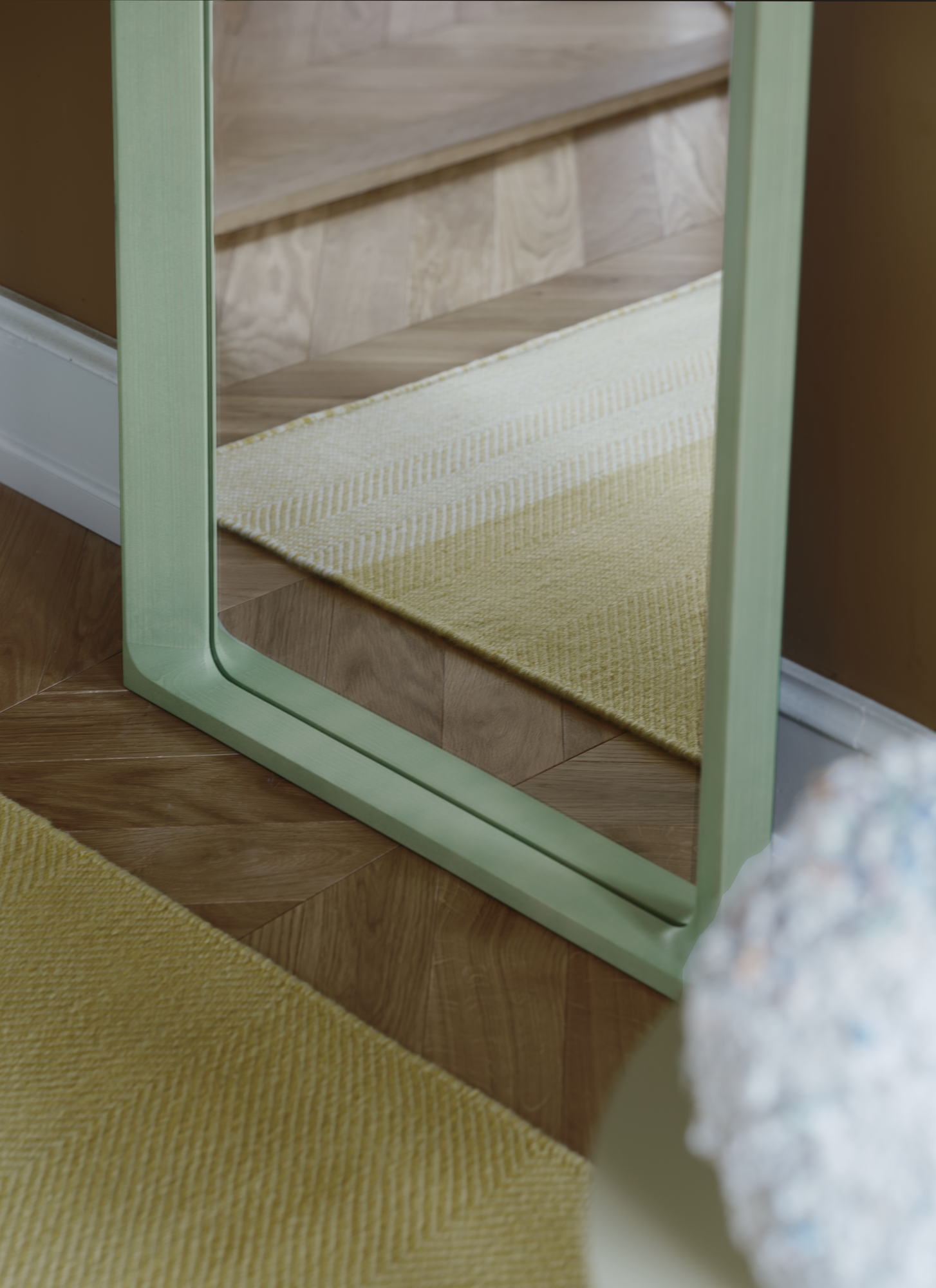 Image of Muuto Arced Mirror