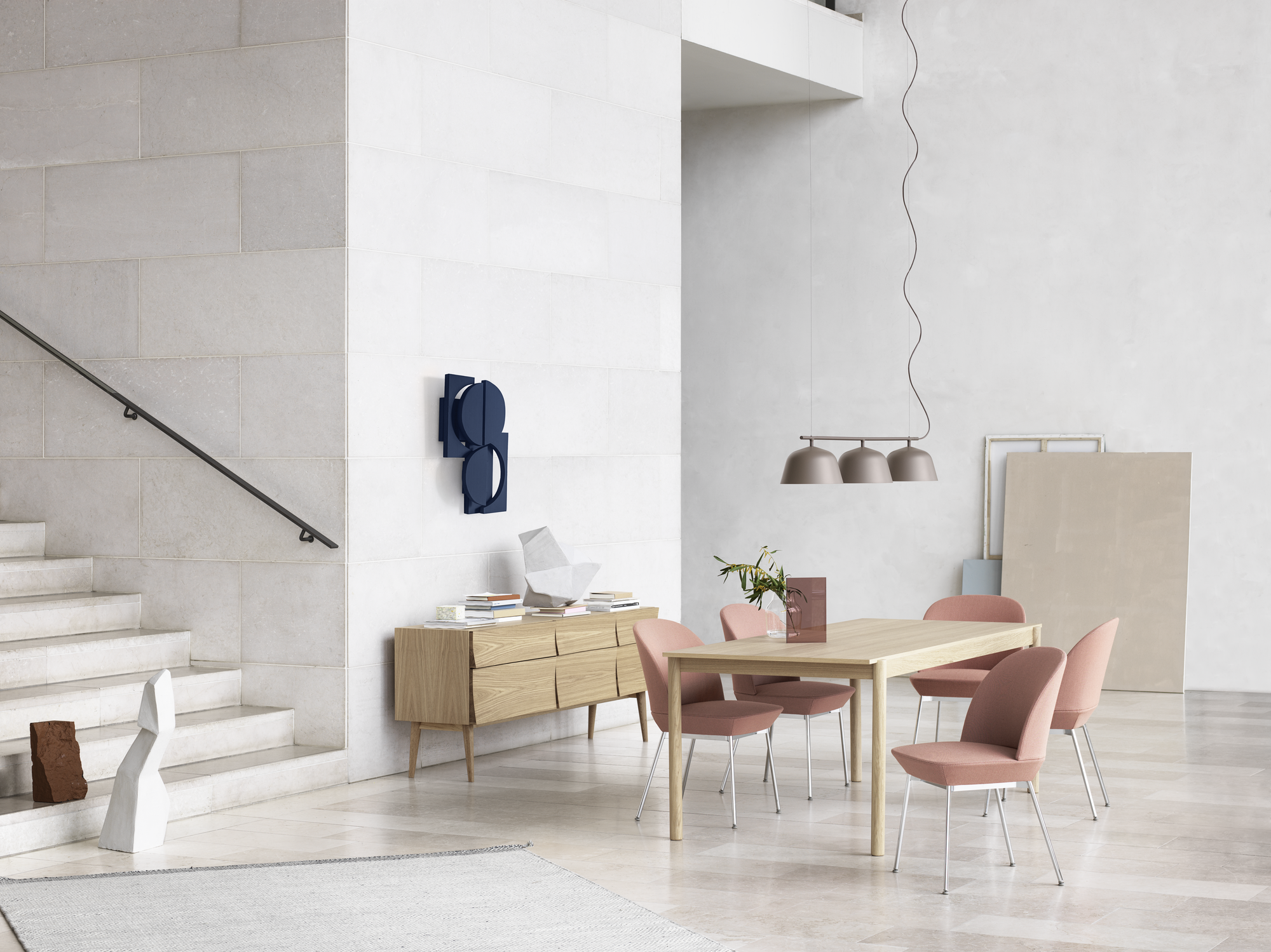 Reflect Sideboard, Oslo Side Chair - Twill Weave 530/Chrome, Linear Wood Table 200 x 90 cm / 78.7 x 33.5, Ambit Rail Lamp - Taupe, Ply Rug - Off-White, Silent vase"