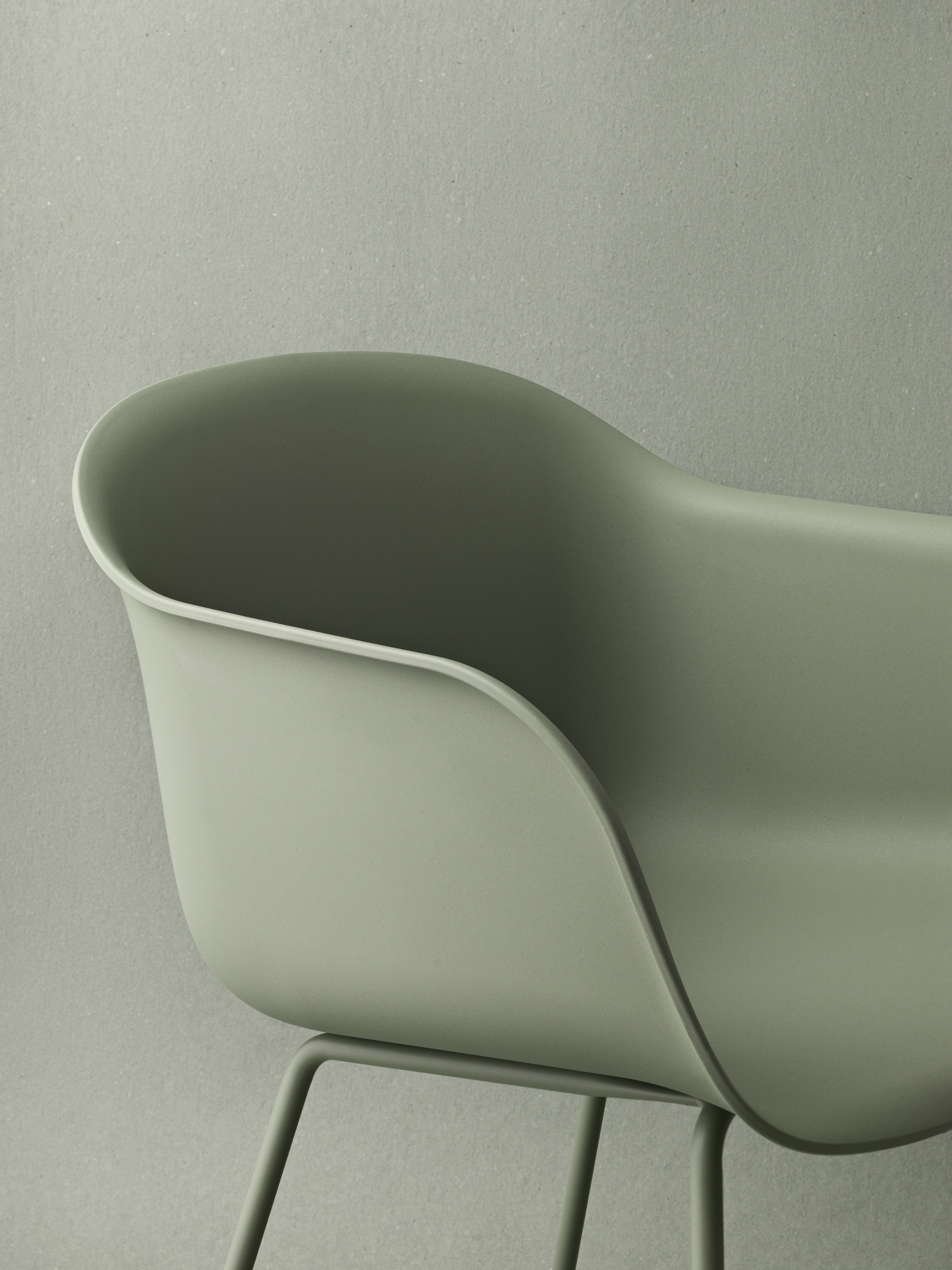 Fiber Armchair Tube Base in Dusty Green