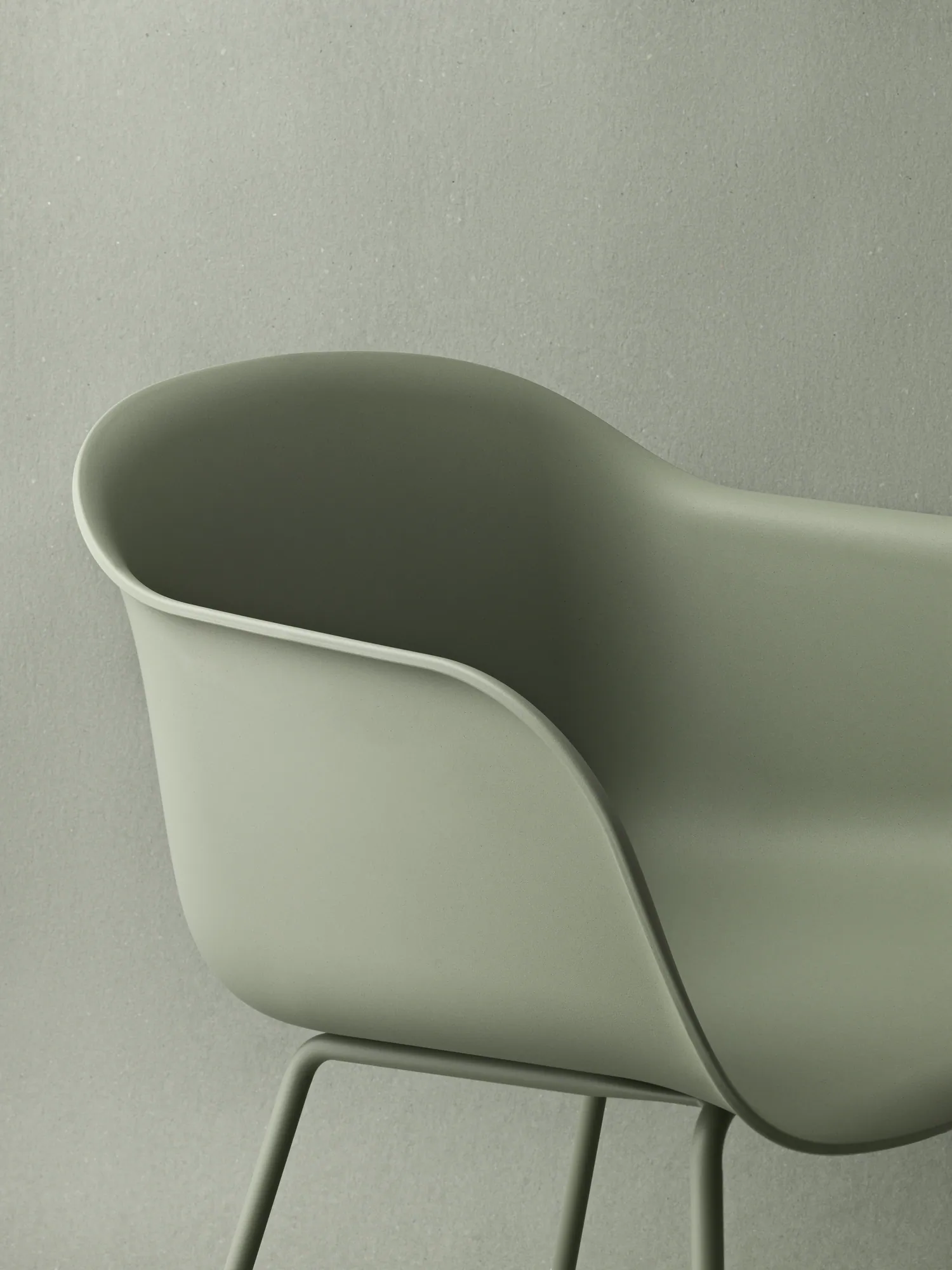 Fiber Armchair Tube Base in Dusty Green