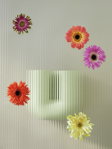 Kink Vase in Light Green