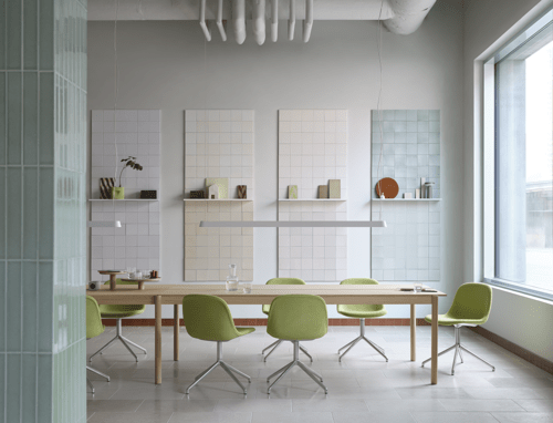 Fiber Side Chair Swivel Chrome in Acca 961 - Linear System Table Configuration 2 / 110 cm in Oak - Linear Pendant Lamp in Grey - Linear Tray in Oak