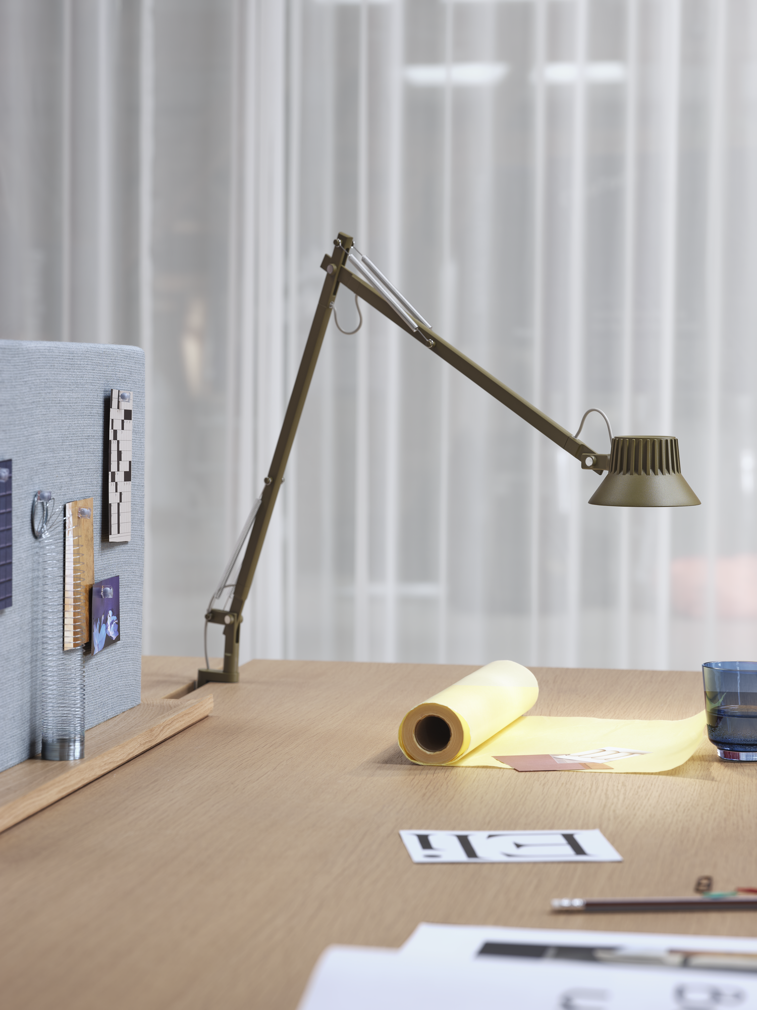 Dedicate Table Lamp L2 w. Clamp in Brown Green - Linear System Table in Oak - Linear System Screen in Fiord 721 - Raise Glass in Dark Blue
