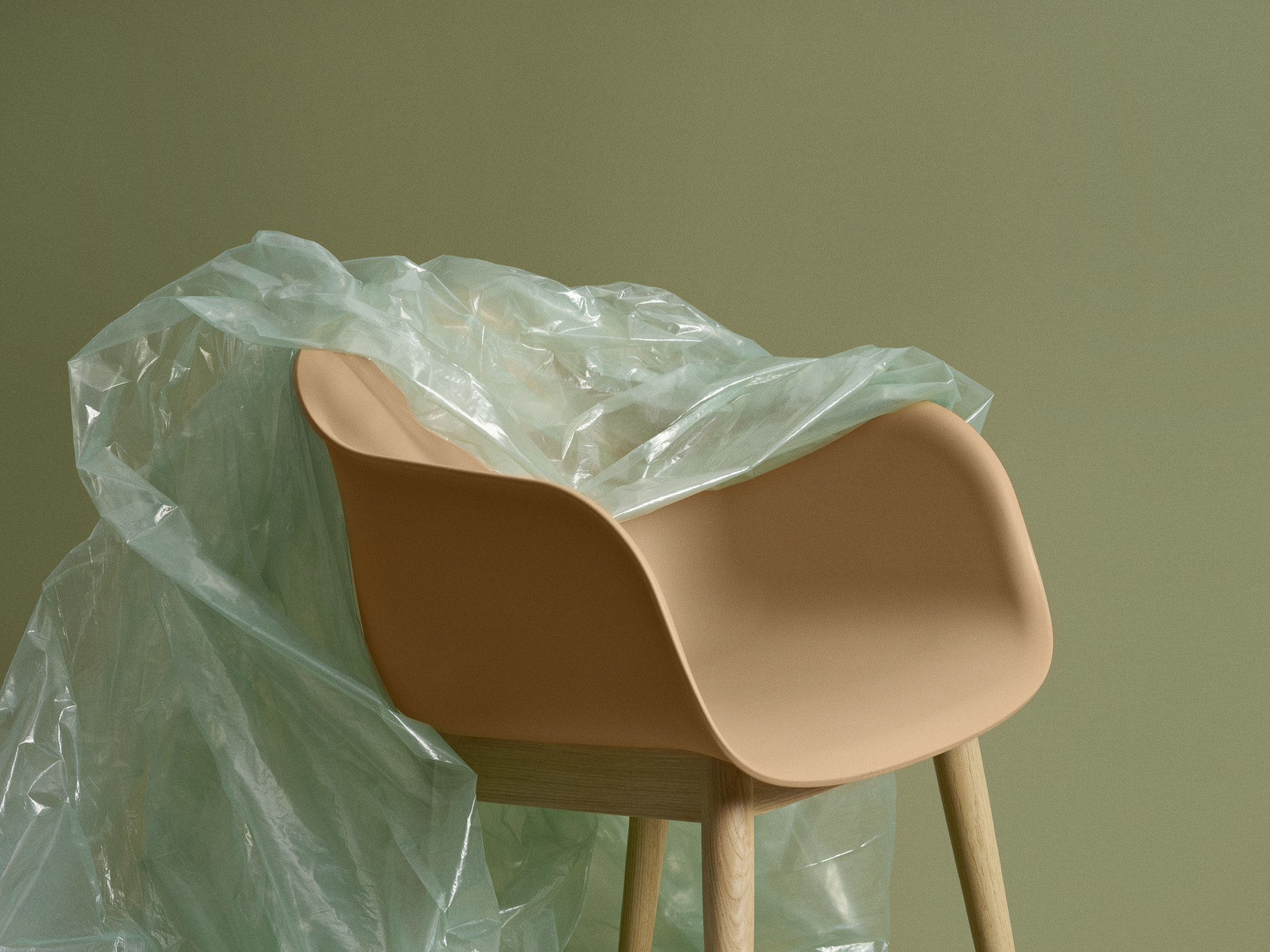 Fiber Armchair Tube Base in Ochre