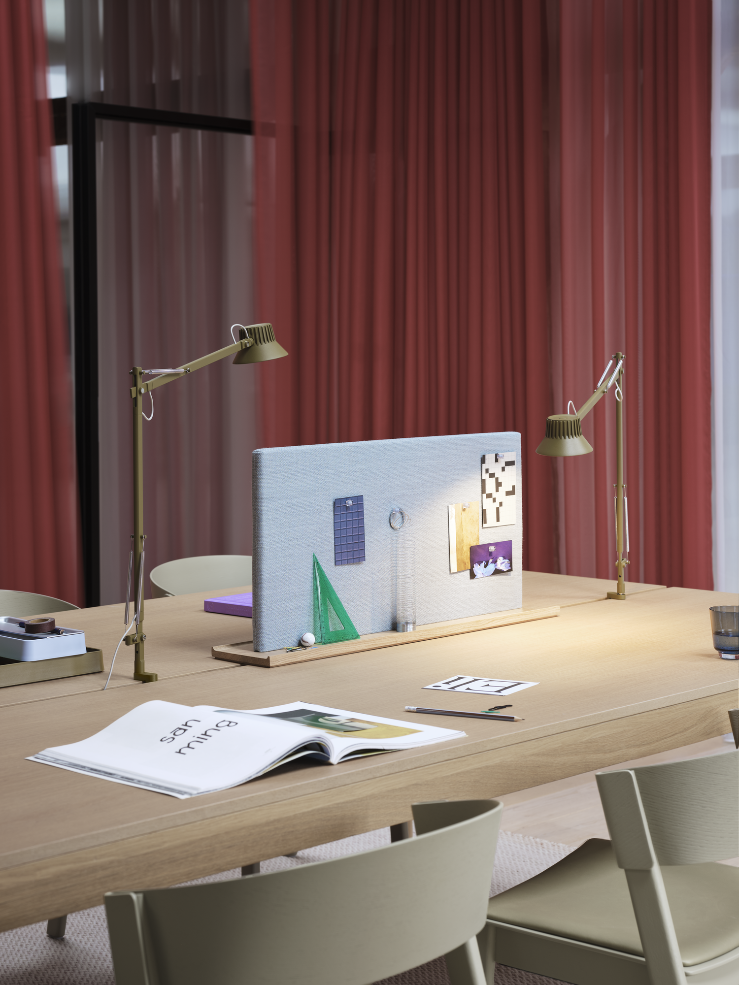 Image of Muuto Dedicate Table Lamp