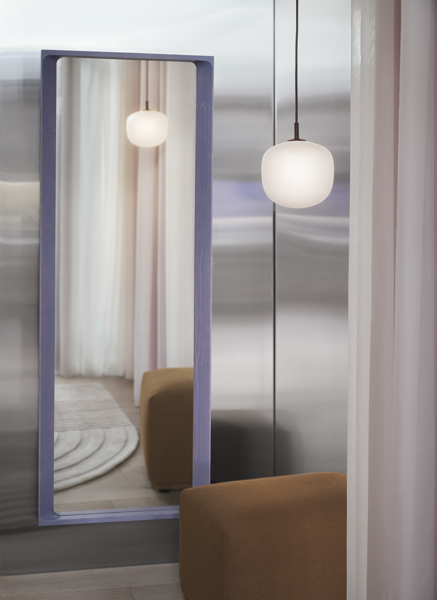 Image of Muuto Arced Mirror