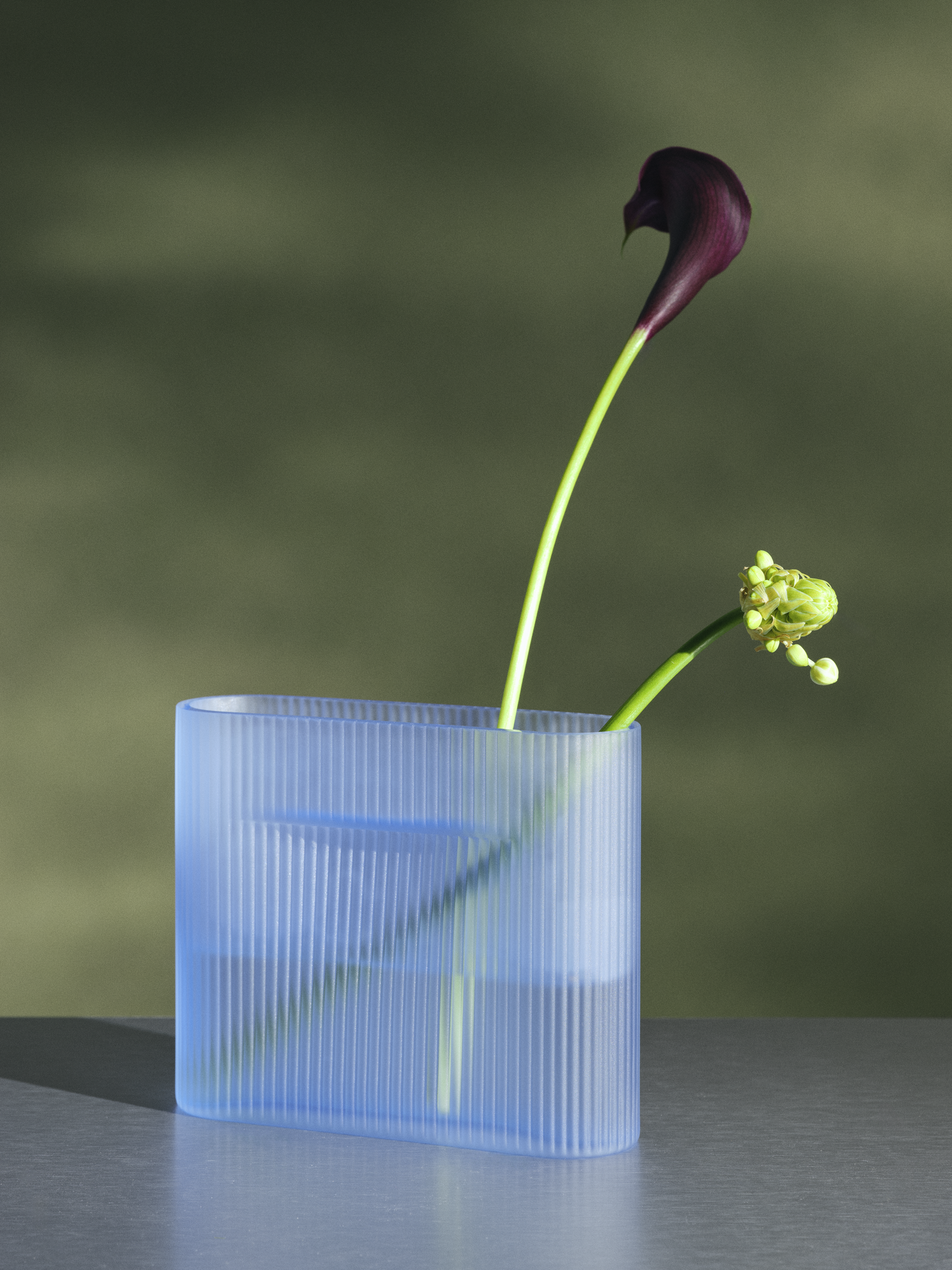 Ridge Vase Frosted Glass in Light Blue