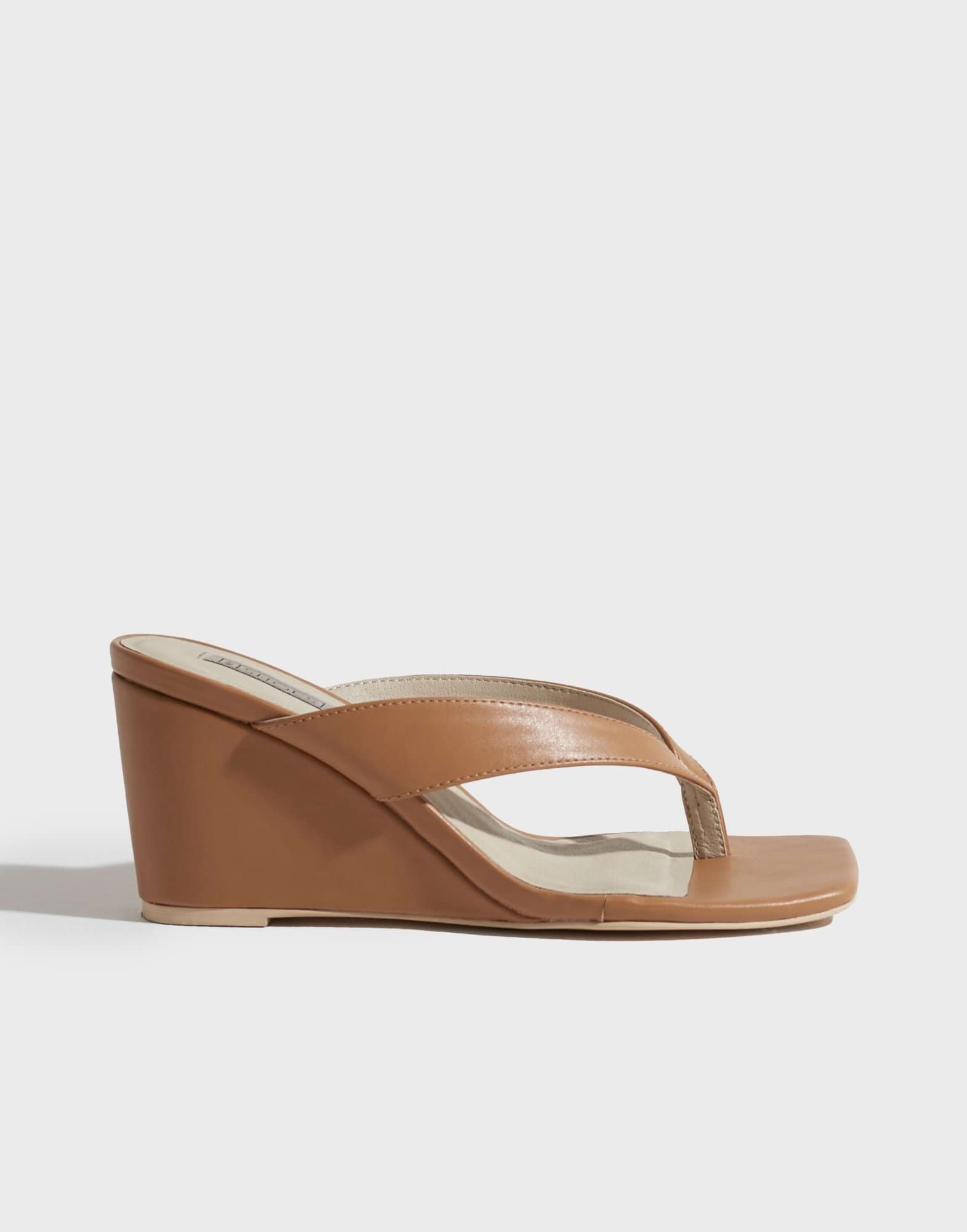 Thong Wedge Heel