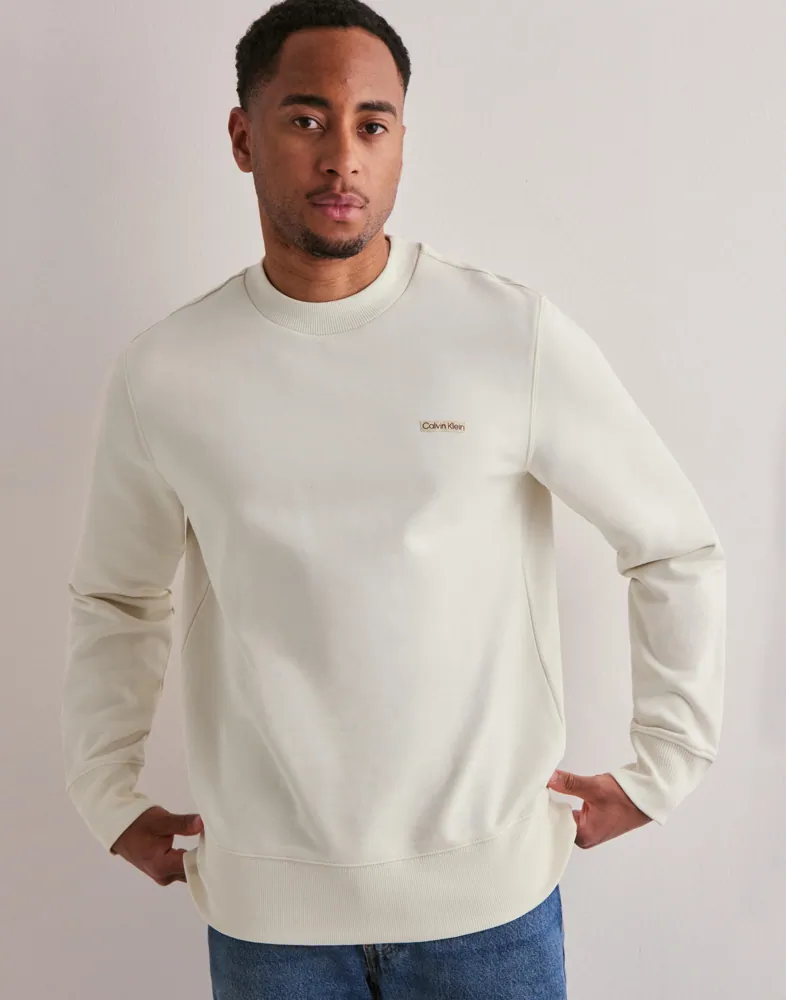 Buy Calvin Klein Jeans CALVIN KLEIN LABEL CREW NECK Tofu NLYMAN