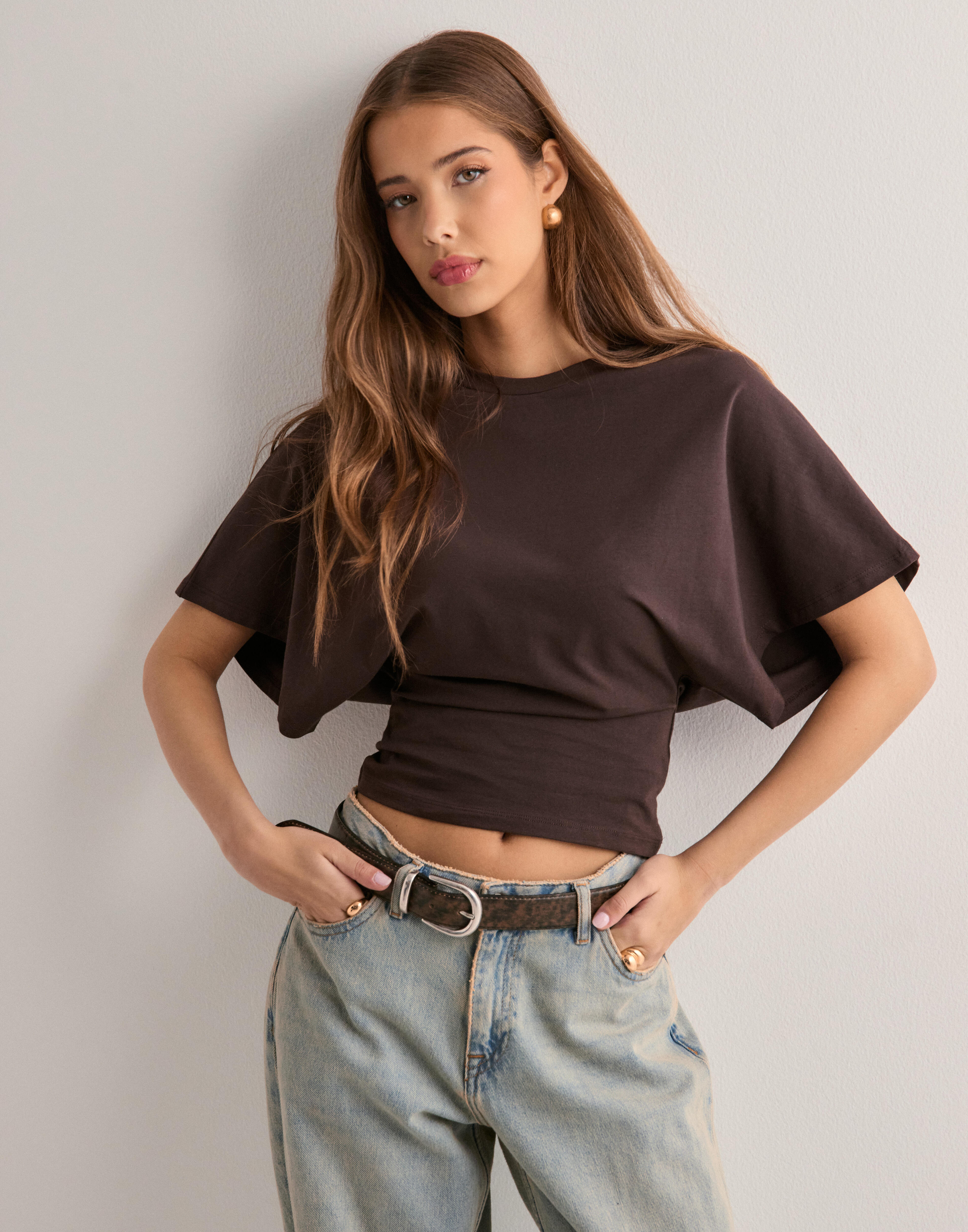 Buy Nelly Low Waist Straight Leg Pants - Black | Nelly.com