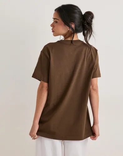 NIKE W Nsw Classic Ss Tee t-shirts dam – bild 3
