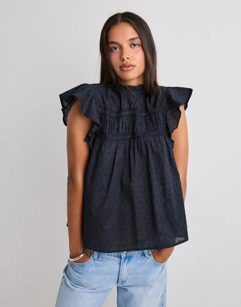 Onlkatti S/S Dobby Top Wvn Noos