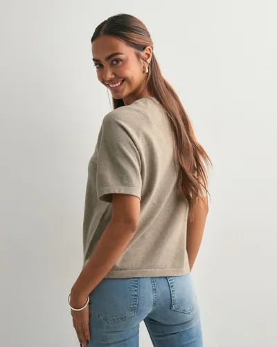 PIECES Pcbree Ss O-Neck Knit Noos Bc toppar dam – bild 3