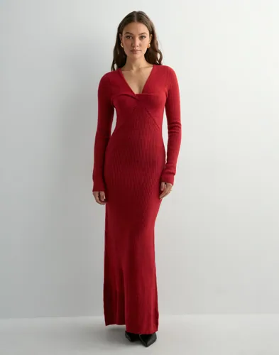 Nelly - Rød - Long Twist Knit Dress