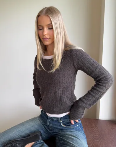 Nelly - Brun - Tight Cable Knit Sweater