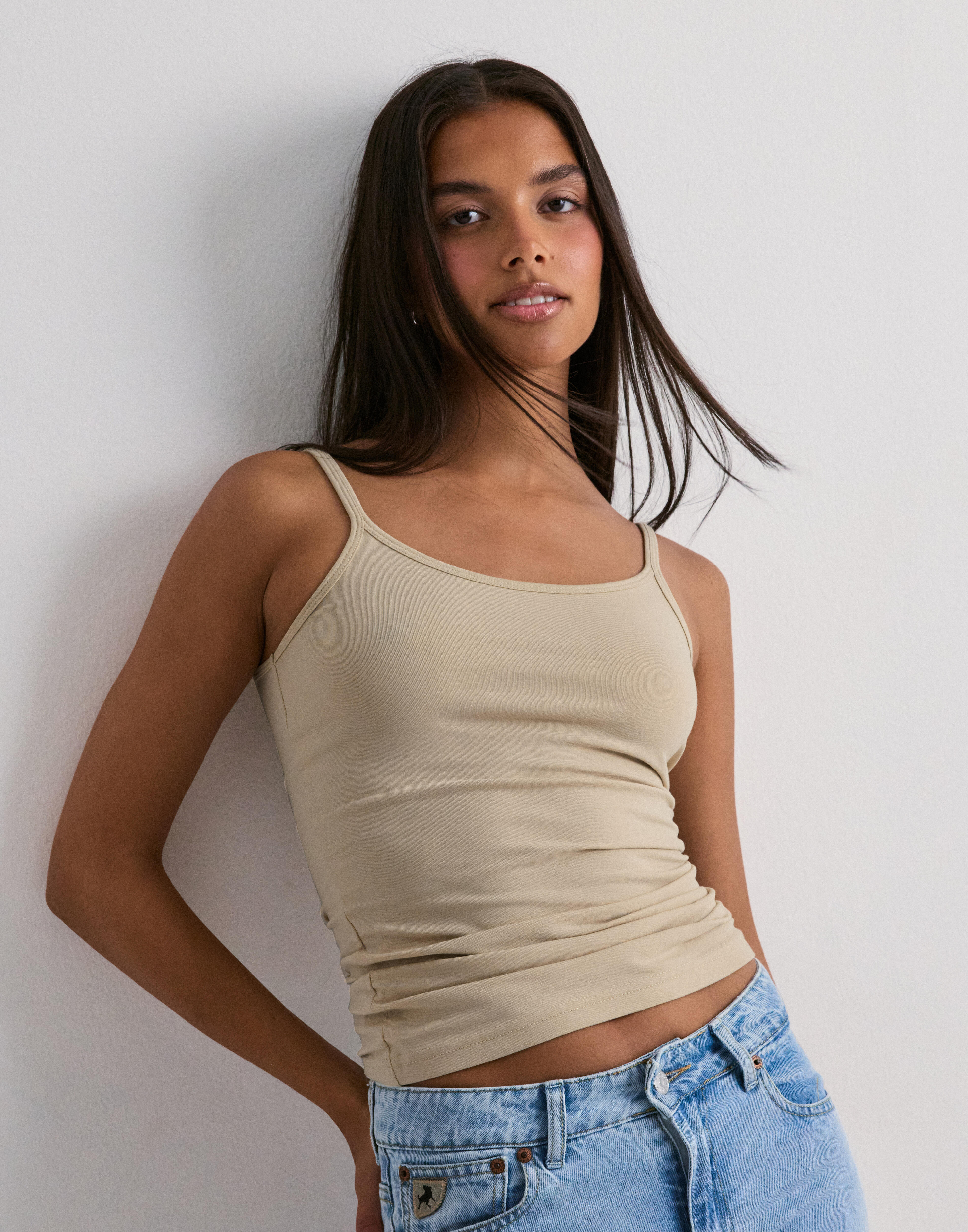 Tank tops for women - Must-have sleeveless styles | Nelly