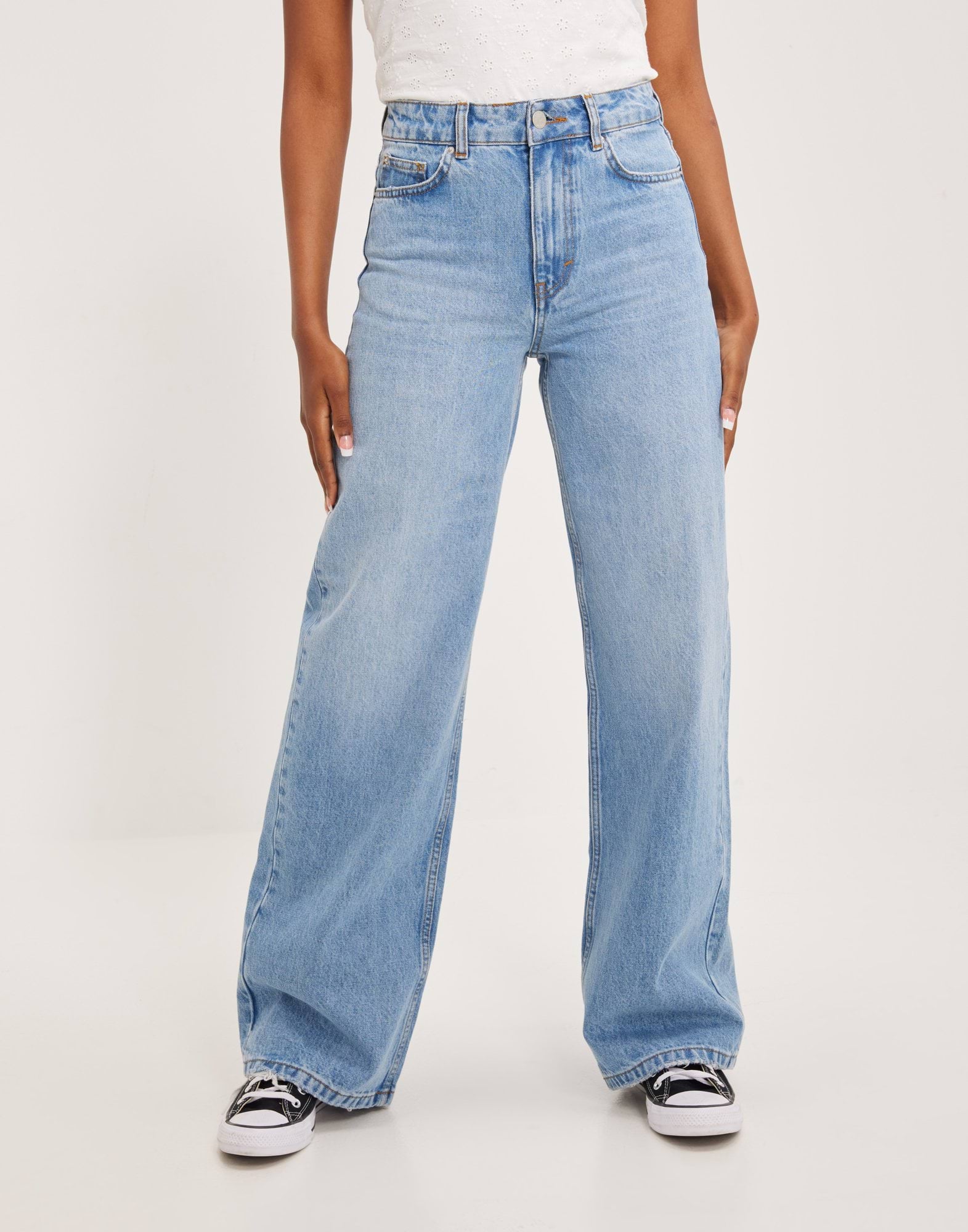 High Waist Wide Leg Jeans