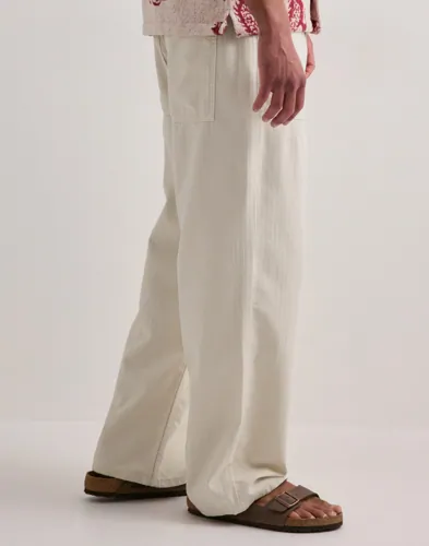 Que Sera Sera William Workwear Pant Cargobyxor Beige