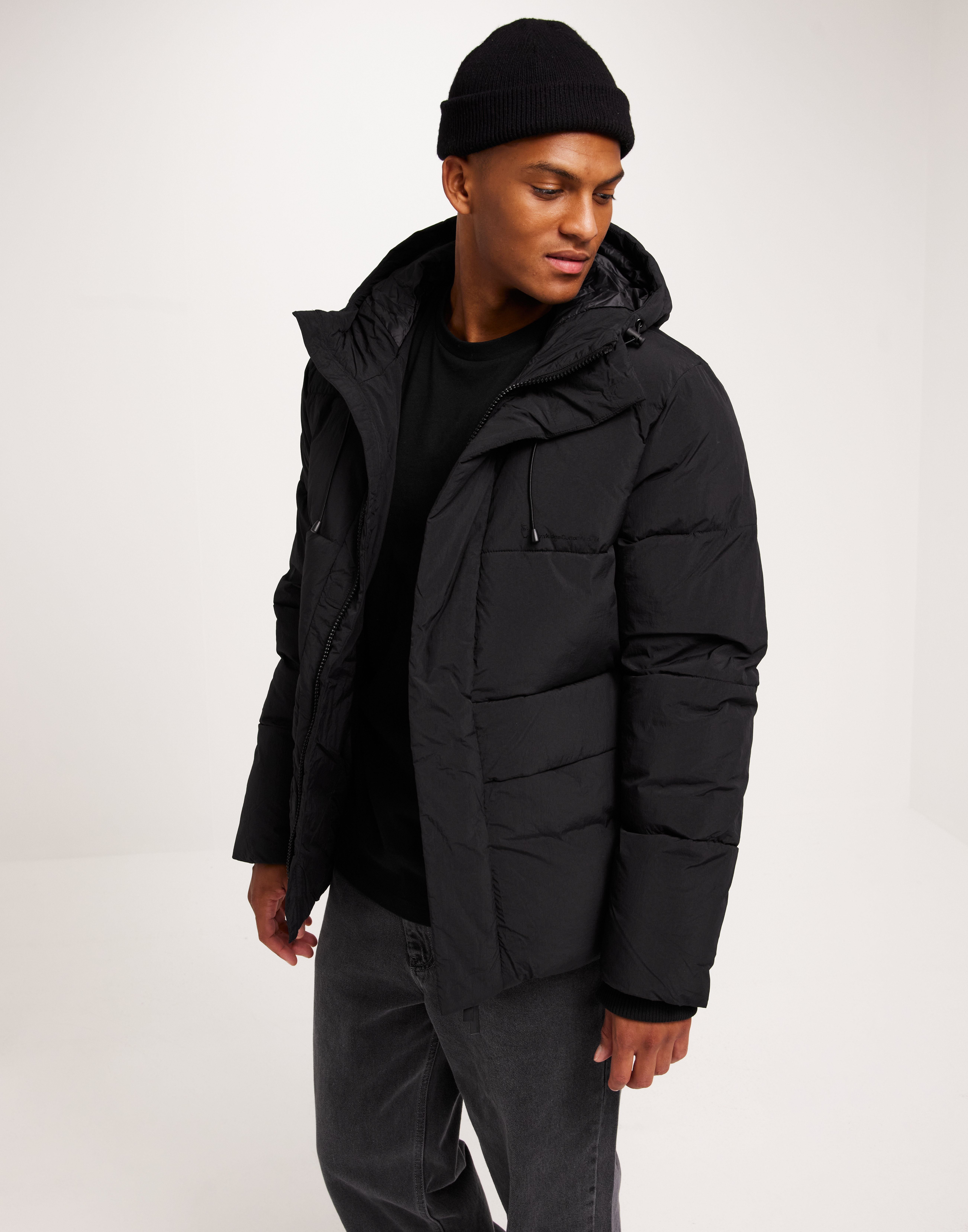 KnowledgeCotton Apparel Puffer jacket - GRS/Vegan Puffer jackets Sort