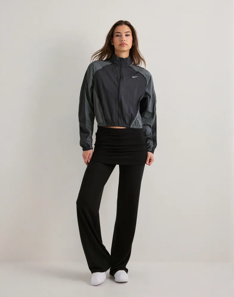 NIKE W Nk Swift Uv Rpl Jkt Nv jackor dam – bild 2