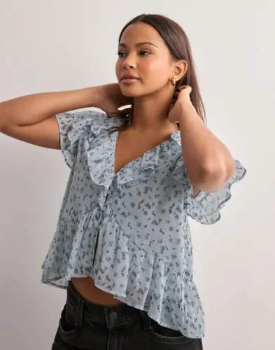 Nelly Dreamy Flounce Blouse blusar dam – bild 3
