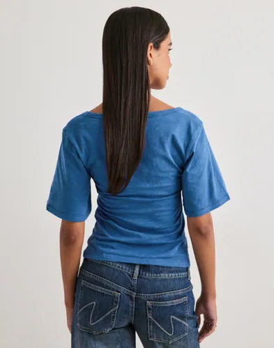 Nelly Batwing Sleeve Tee toppar dam – bild 3
