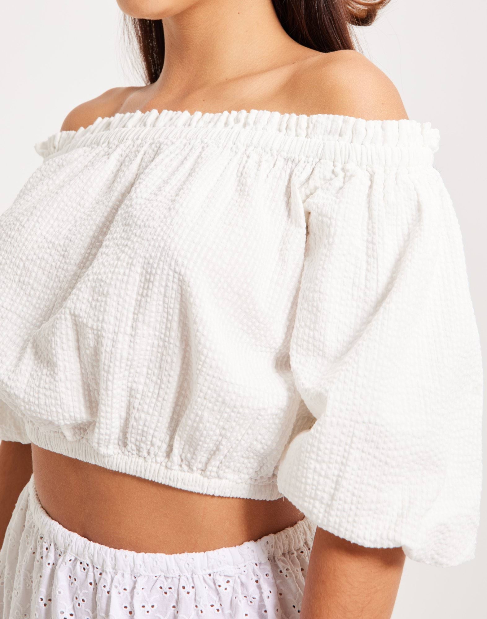 VMTONI 2/4 OFFSHOULDER TOP WVN