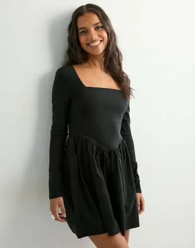 ONLY Onlmenia Ls Balloon Short Dress Wvn sommarklänningar dam – bild 2