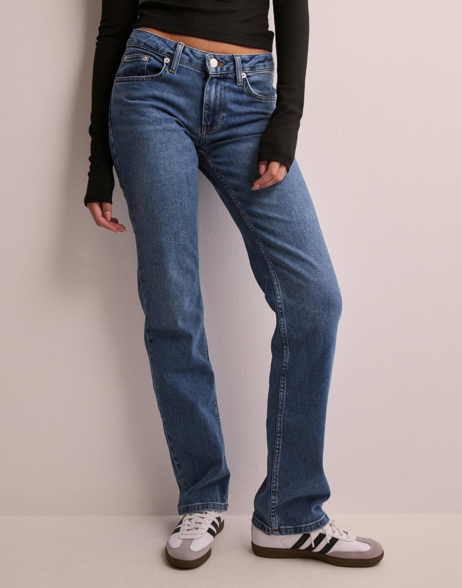 Low Waist Straight Leg Jeans