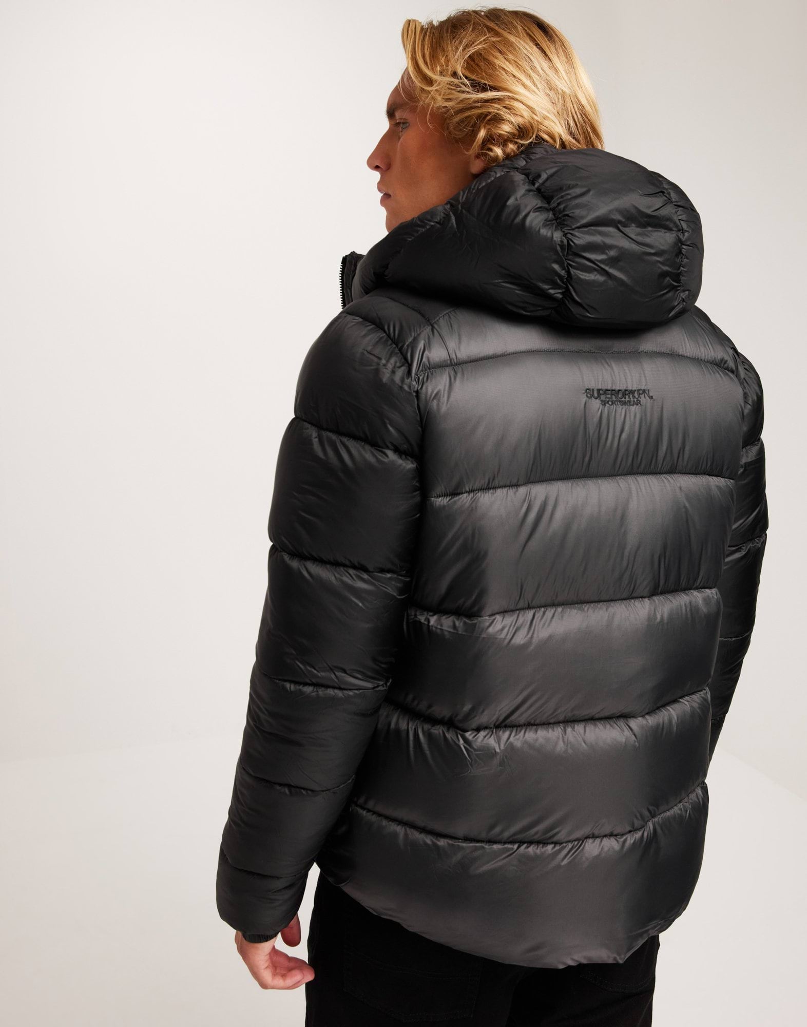 Giacca Imbottita Superdry Uomo | A Righe Colorate, Con Interno A Quadri | Modello Sportivo E Caldo - 4