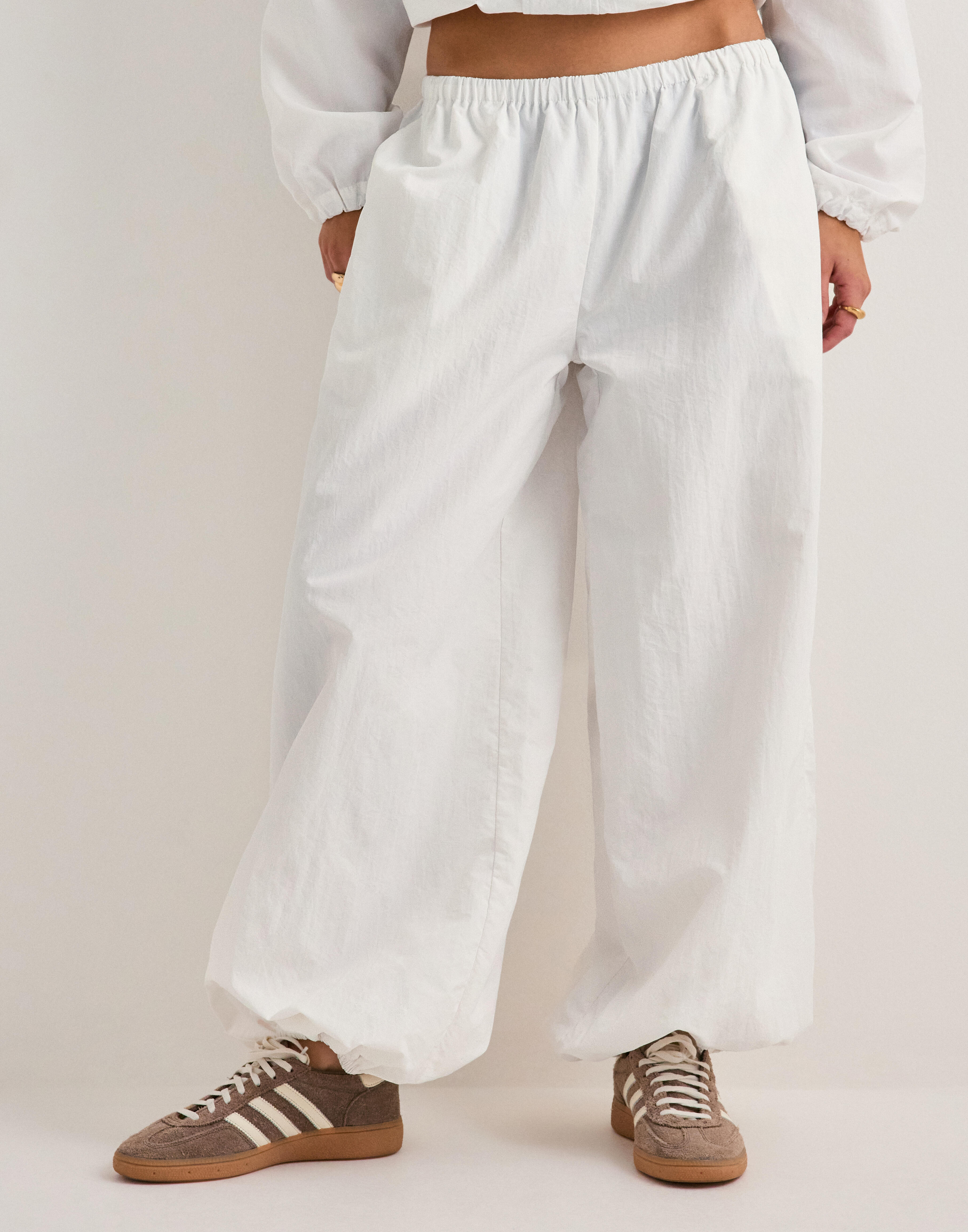 roughlow sheer balloon pants White サイズ2 sheer balloon pants(black) 6月上旬頃から6月中旬頃に発送 | roughlow