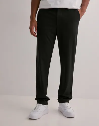 Svarta byxor från Only & Sons i regular fit med fyra fickor