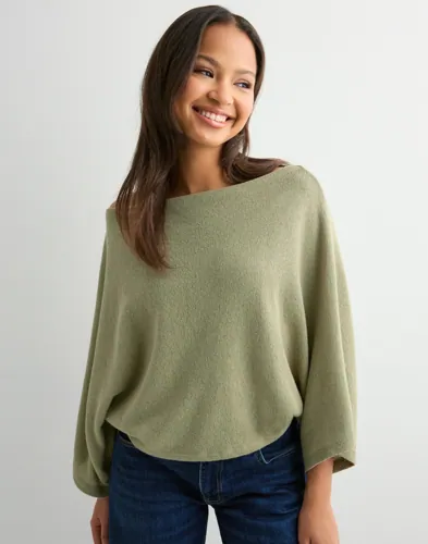 Nelly - Grøn - Effortless Poncho Sweater