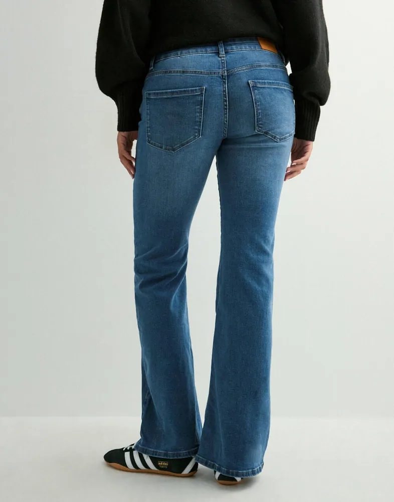 ONLY Onltiger Lw Wide Mb Flared Dnm Pim jeans dam – bild 2