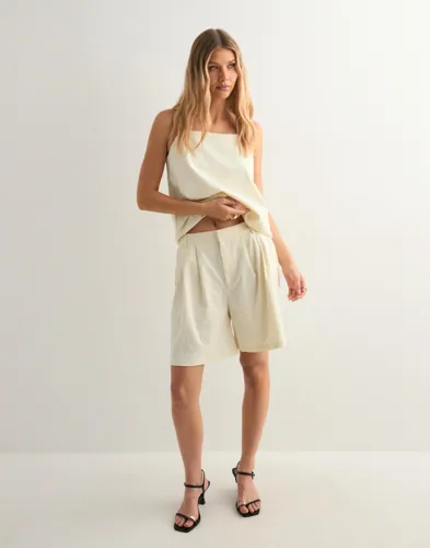 Pieces - Beige - Pctora Mw Shorts Wvn D2D Pp