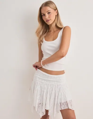 Pieces - Vit - Pcannie Mw Short Lace Skrit D2D Pp