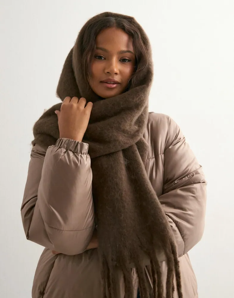 Chunky Fuzzy Scarf