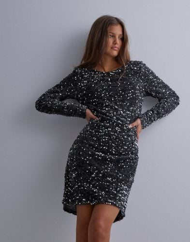Pckam Ls New Dress Magnet Detail Black