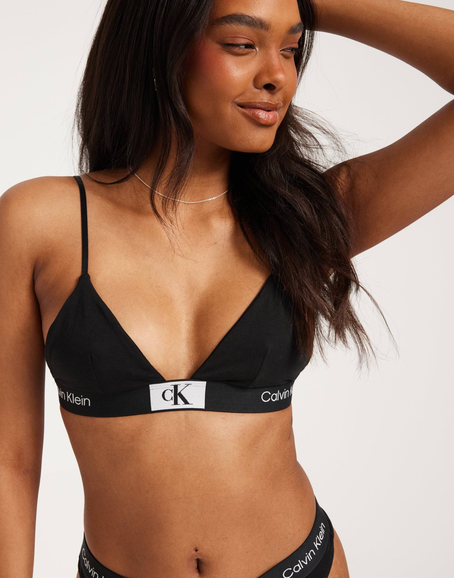 Buy Calvin Klein Underwear UNLINED TRIANGLE - Black | Nelly.com