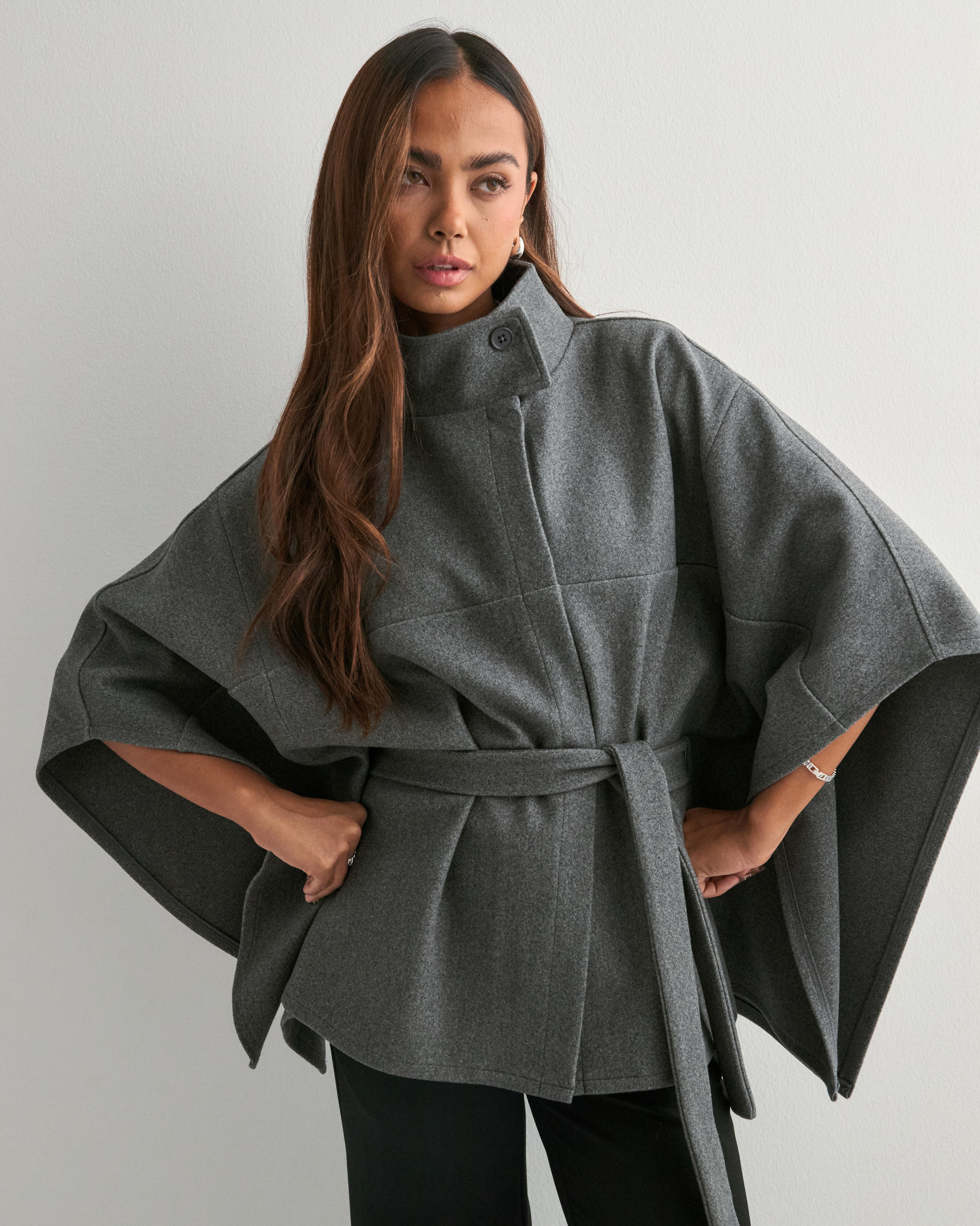 ジャケット・アウター HYKE 21ss C/N GANSEY SWEATER PONCHO Amazon.com: Women's Fall Winter Turtleneck Poncho Sweater