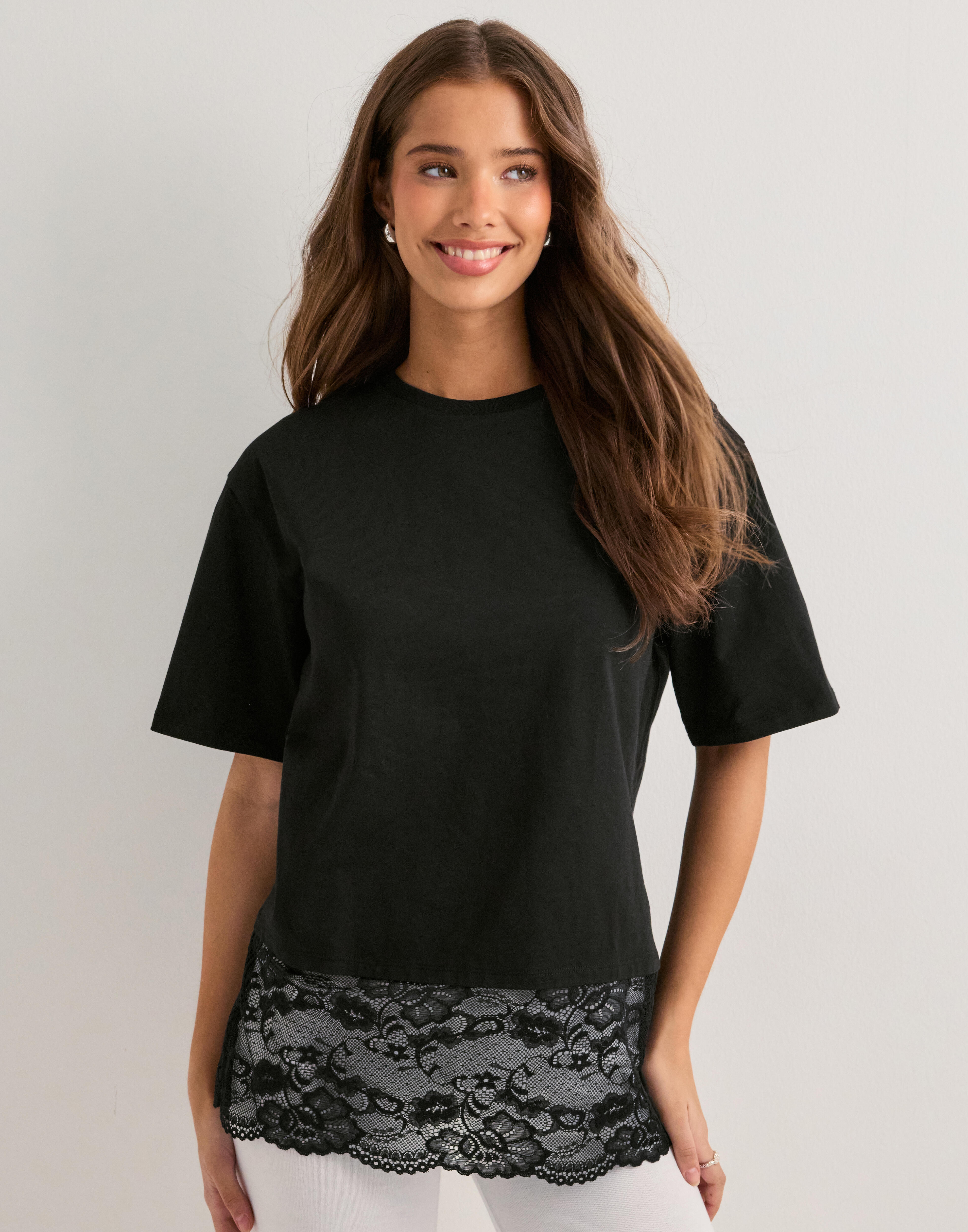 Buy Nelly Lace Detail Tee - Black | Nelly.com