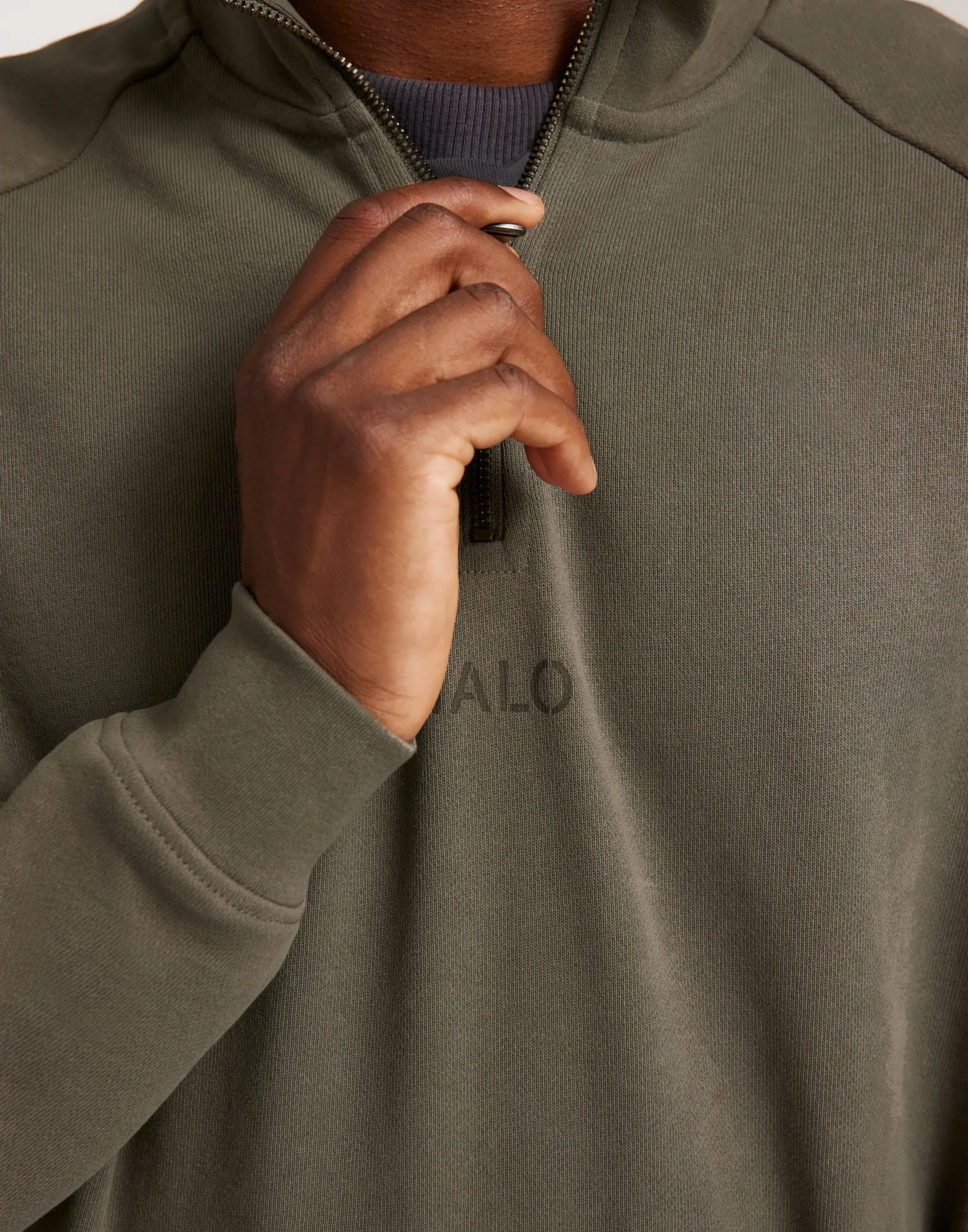 HALO GRAPHIC HALFZIP