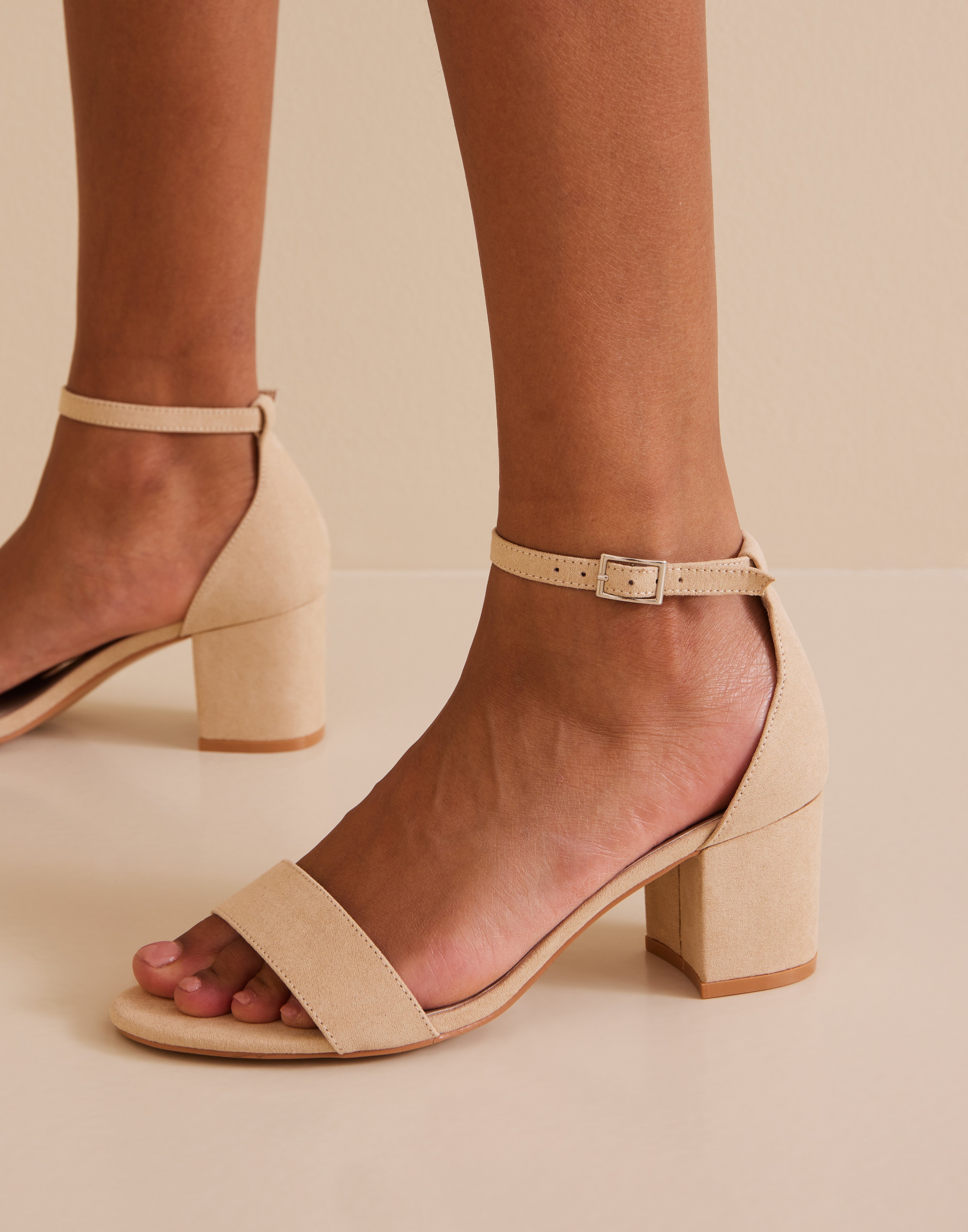 Nelly - Beige - Low Block Heel Sandal